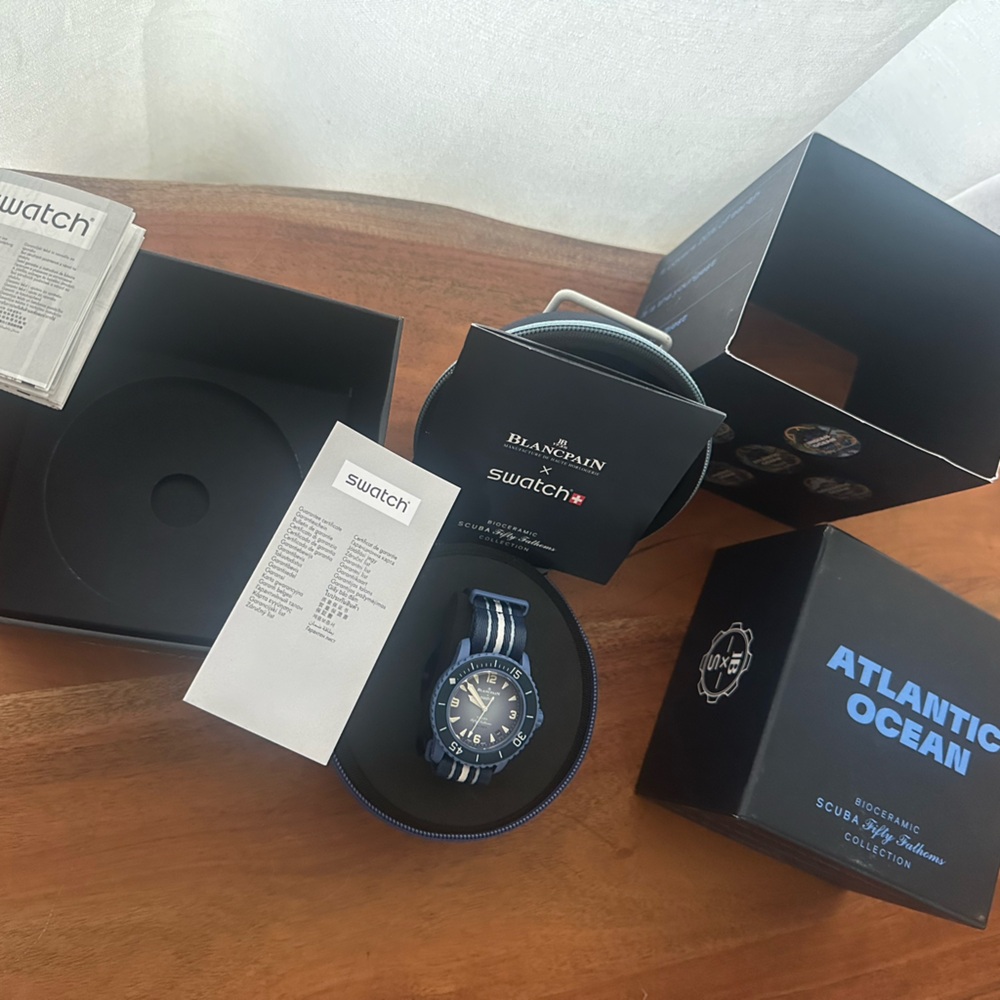 Brand New Swatch X Blancpain Atlantic Ocean New Watch comes w Box, case